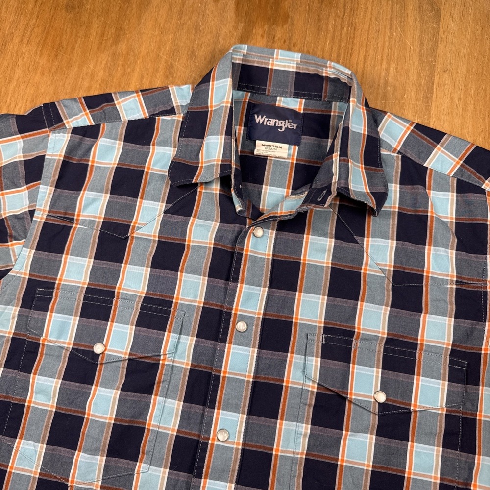 Wrangler Mens Pearl Snap Western Short Sleeve‎ Button Up Shirt Blue Plaid Sz M